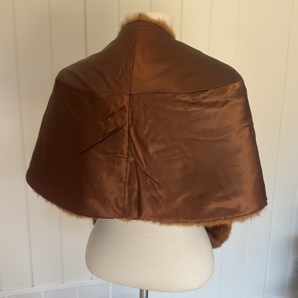 Vintage Genuine Mink Fur Stole Wrap with Pockets – Brown (One Size) - Picture 4 of 6
